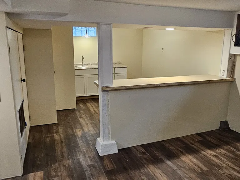 2503 Madison St — Photo 10