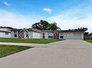 203 Donatello Dr, Brandon, FL 33511