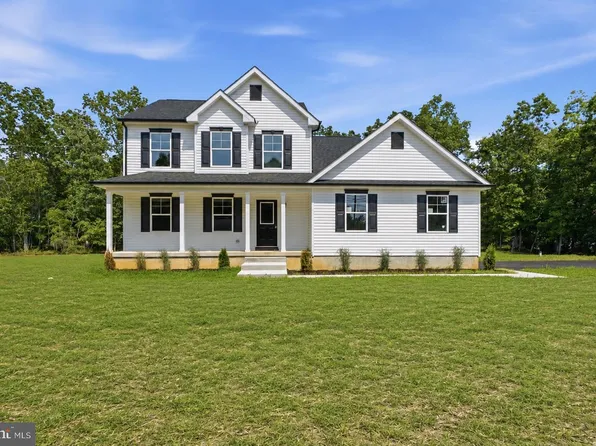 105 Dunbar St, Glassboro, NJ 08028