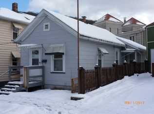 219 12th St, Franklin, PA 16323