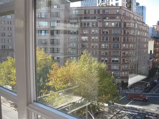 Rented by Skygroup Realty | media 3