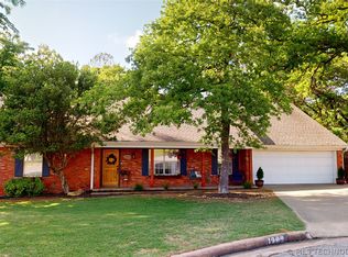 1900 E 14th Pl, Ada, OK 74820