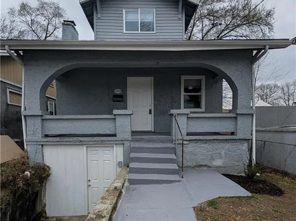 2404 Denver Ave, Kansas City, MO 64127