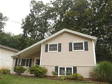 1st image of 1048 Kevin Dr