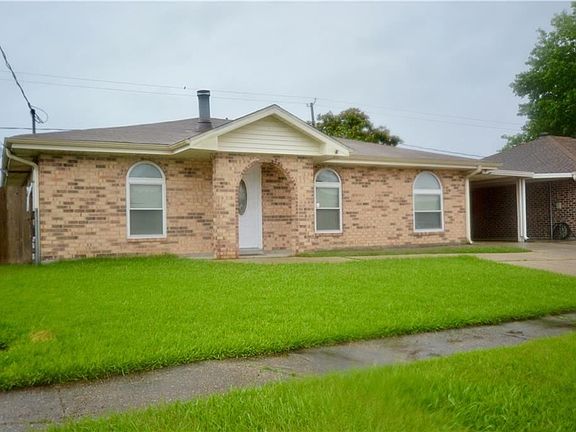 2nd image of 2909 Dove Ave