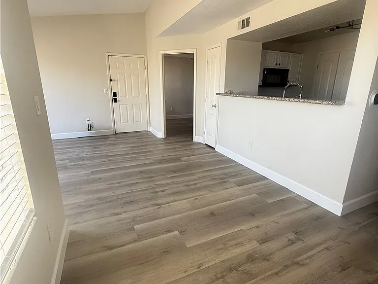 5055 W Hacienda Ave #2104 — Photo 3