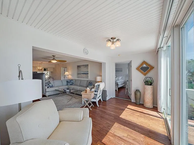 425 Cerromar Ter #359 — Photo 63