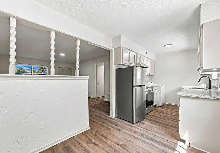 203C Jefferson St — Photo 6