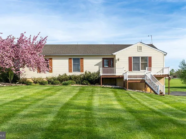 9 Drake Rd, Chesapeake City, MD 21915