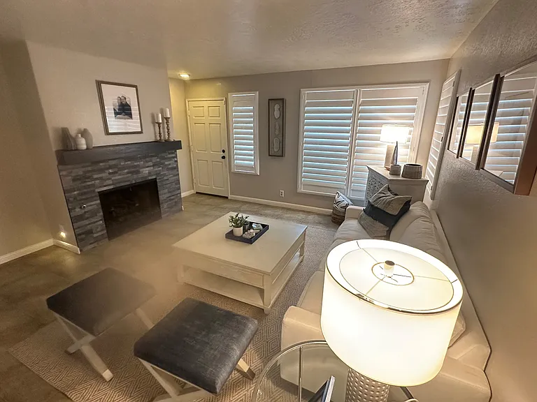 13313 Makai Ct #8 — Photo 3