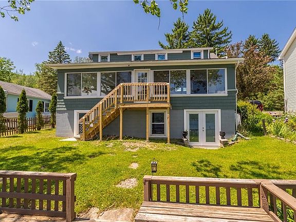 2nd image of 6045 Bartholomew Dr