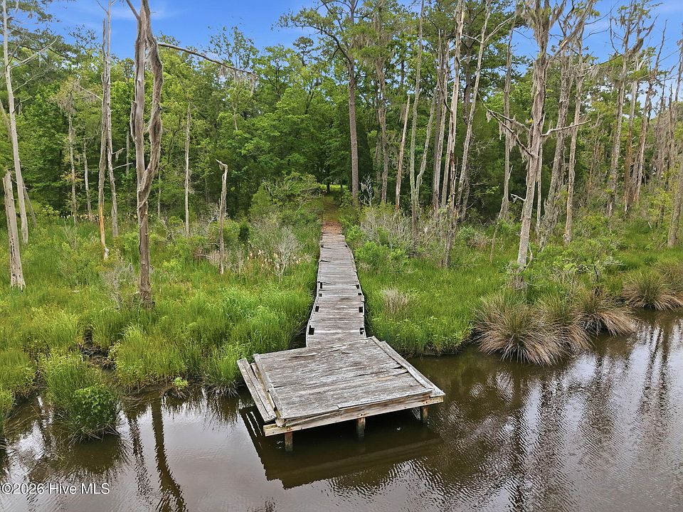 1st image of 9 Island Dr Lot 9