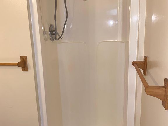En-suite shower