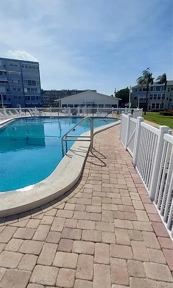 1868 Shore Dr S #102 — Photo 12