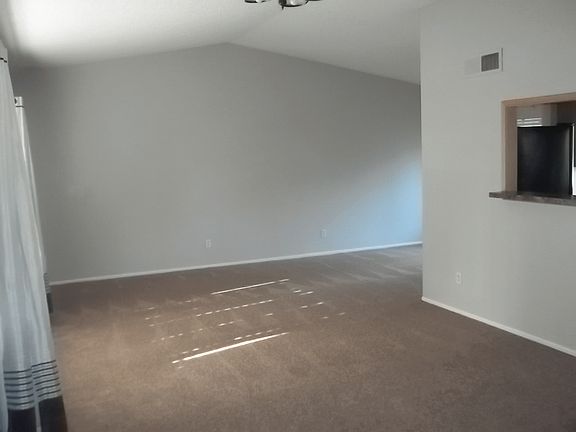 3rd image of 850 E Chilton Dr