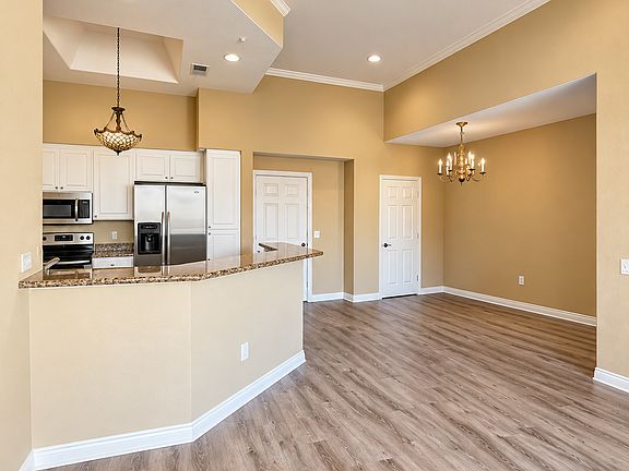 2nd image of 9293 Regents Rd #C404