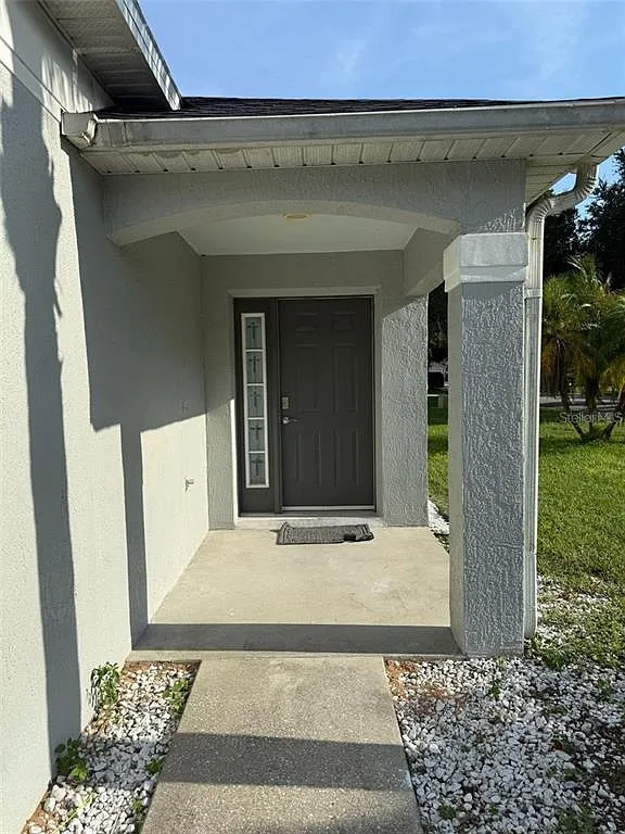 4 bed, 3.0 bath, 1546 sqft, $2,300 — Photo 3