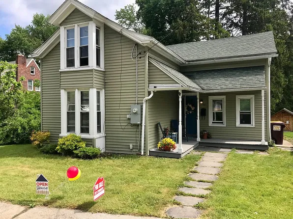 60 Washington Ave, Coxsackie, NY 12051
