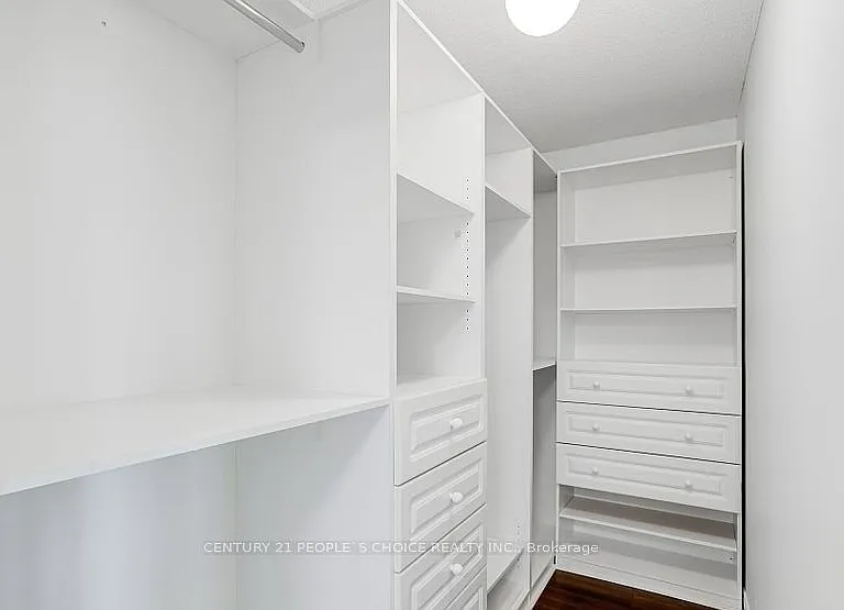 3744 Althorpe Cir — Photo 24