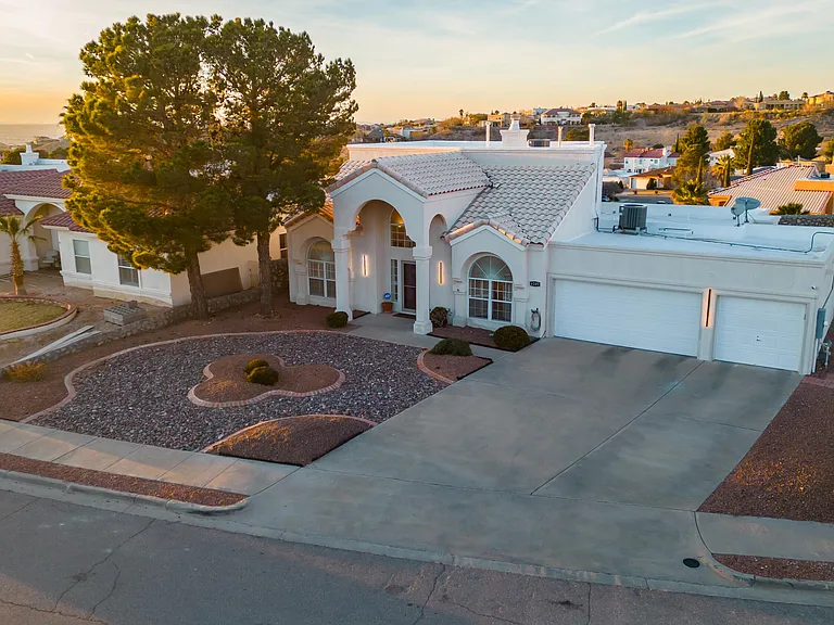 6205 La Posta Dr — Photo 61