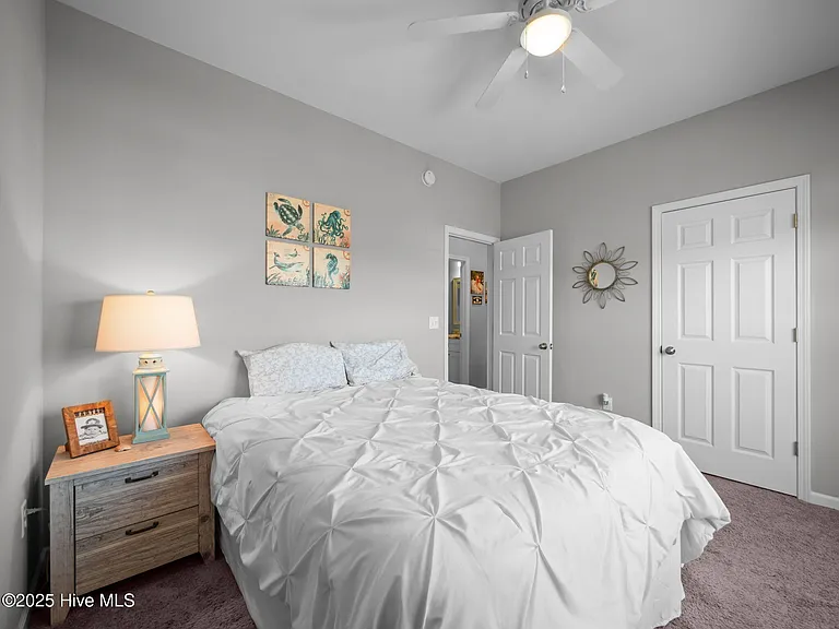 512 Hazelwood Dr — Photo 27
