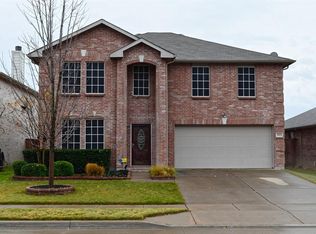 5613 Talons Crest Cir, Fort Worth, TX 76179