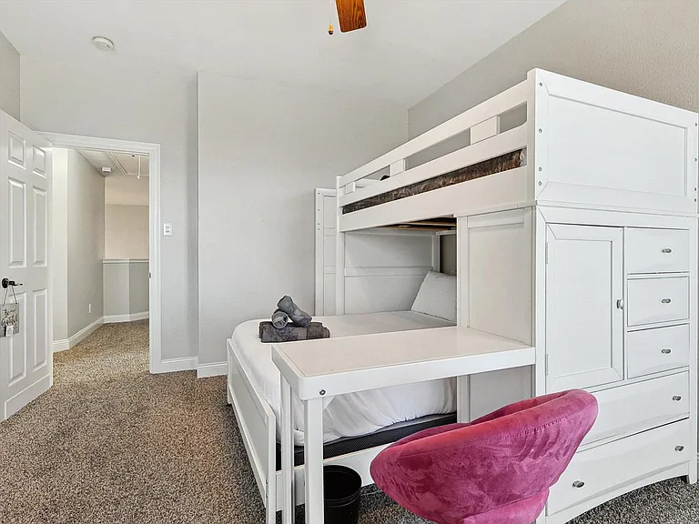925 Sunset Hill Dr — Photo 22