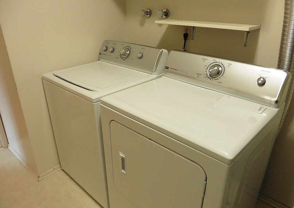 Washer & Dryer
