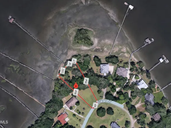 318 Perryclear Dr, Beaufort, SC 29906