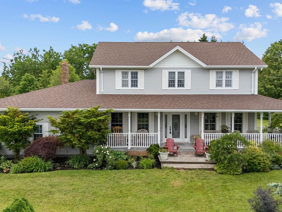1st image of 824 Saint Patricks Rd
