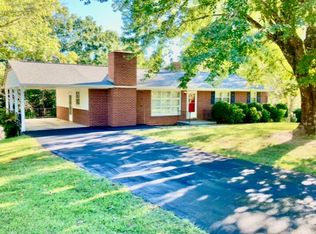 171 Pond Rd, Martinsville, VA 24112