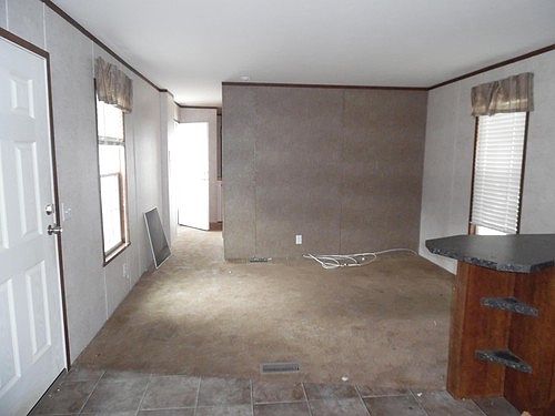 4th image of 89 Southbrook St SE