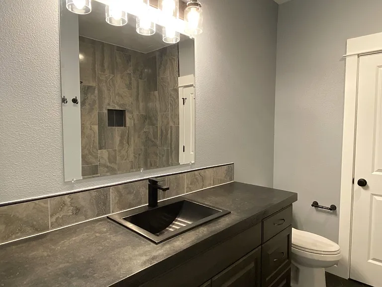 112 Southshore Ave — Photo 33