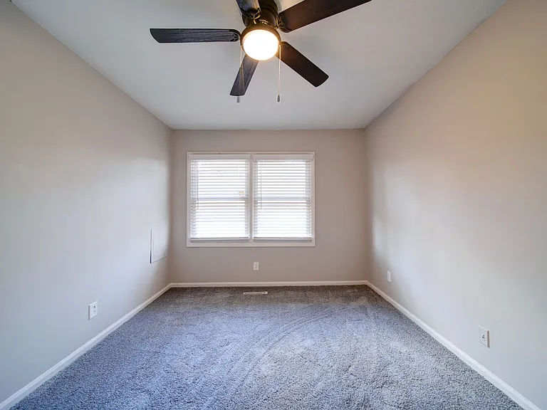 The Manor Townhomes — Photo 23