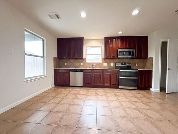 2nd image of 2646 Skyview Trace Ct