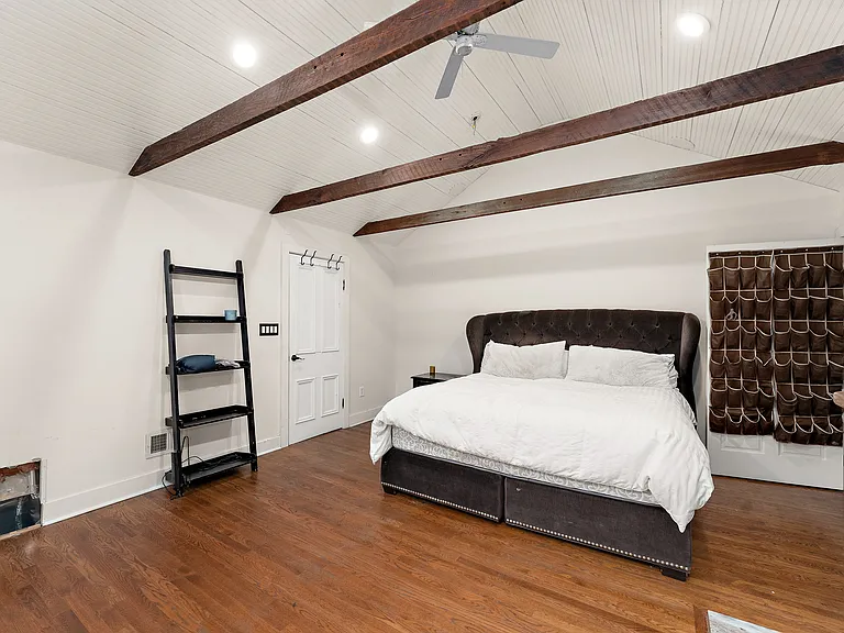 732 Orchard Ter — Photo 20