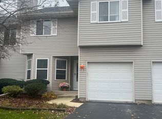 4220 Fawn Ct, Joliet, IL 60431