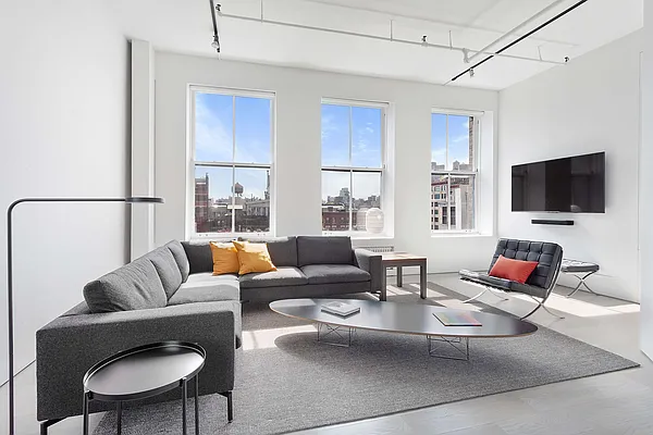 Rented by Compass | media 9
