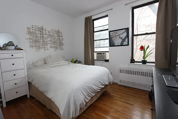 Rented by Dynamik Realty | media 1