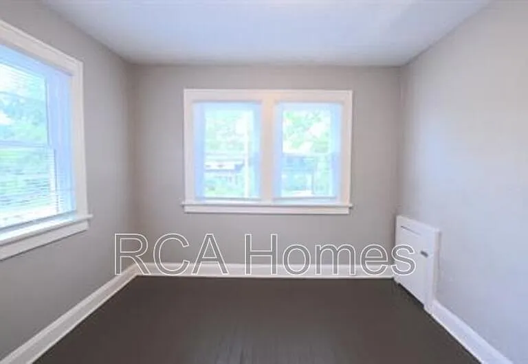3618 Salem St — Photo 11