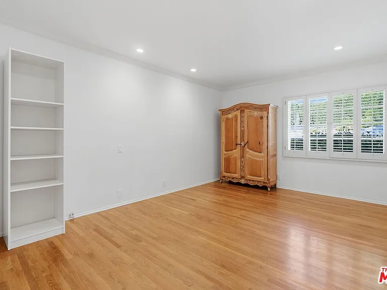 510 Toyopa Dr — Photo 21