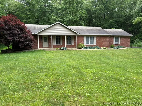 8230 Shady Estates Circle NE, New Salisbury, IN 47161