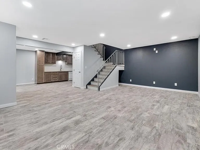 2644 Sycamore Dr — Photo 10