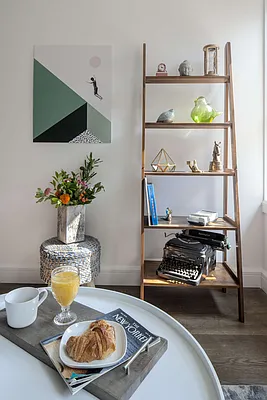 Rented by Compass | media 27