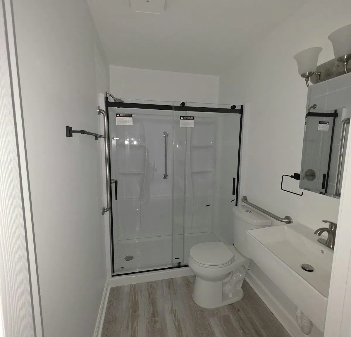 601 Rizek Dr, Unit 8B — Photo 3