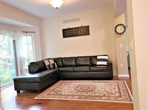 5th image of 5575 Villa France Ave