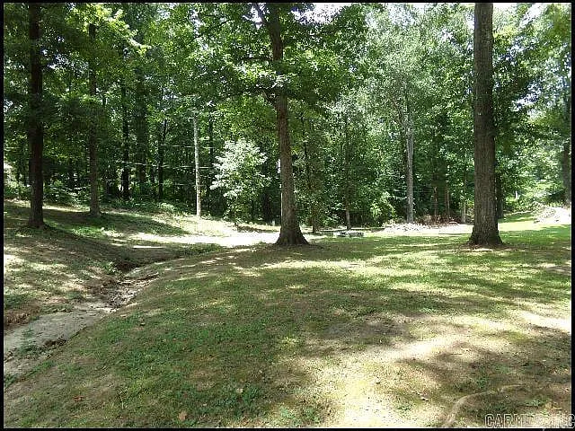 2818 Stephanie Dr — Photo 16