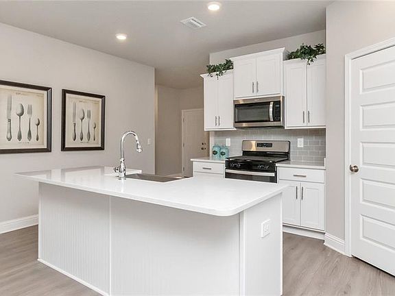 6th image of this home