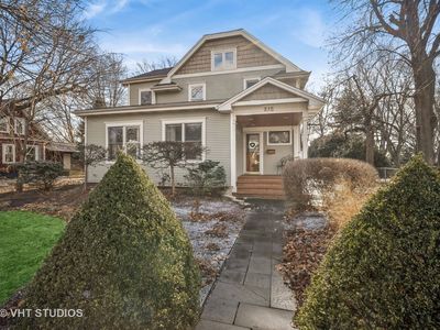 235 McKinley Ave, Libertyville, IL, 60048