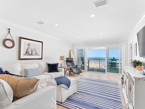 2nd image of 1 10th St APT 303